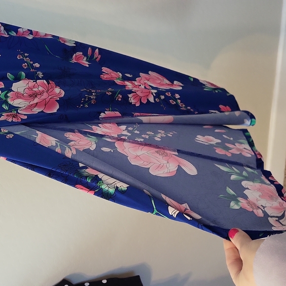 G.i.l.i. Blue Floral Side Slits Effortless Summer Fun Cruise Vacation Dress S/P - Picture 11 of 17